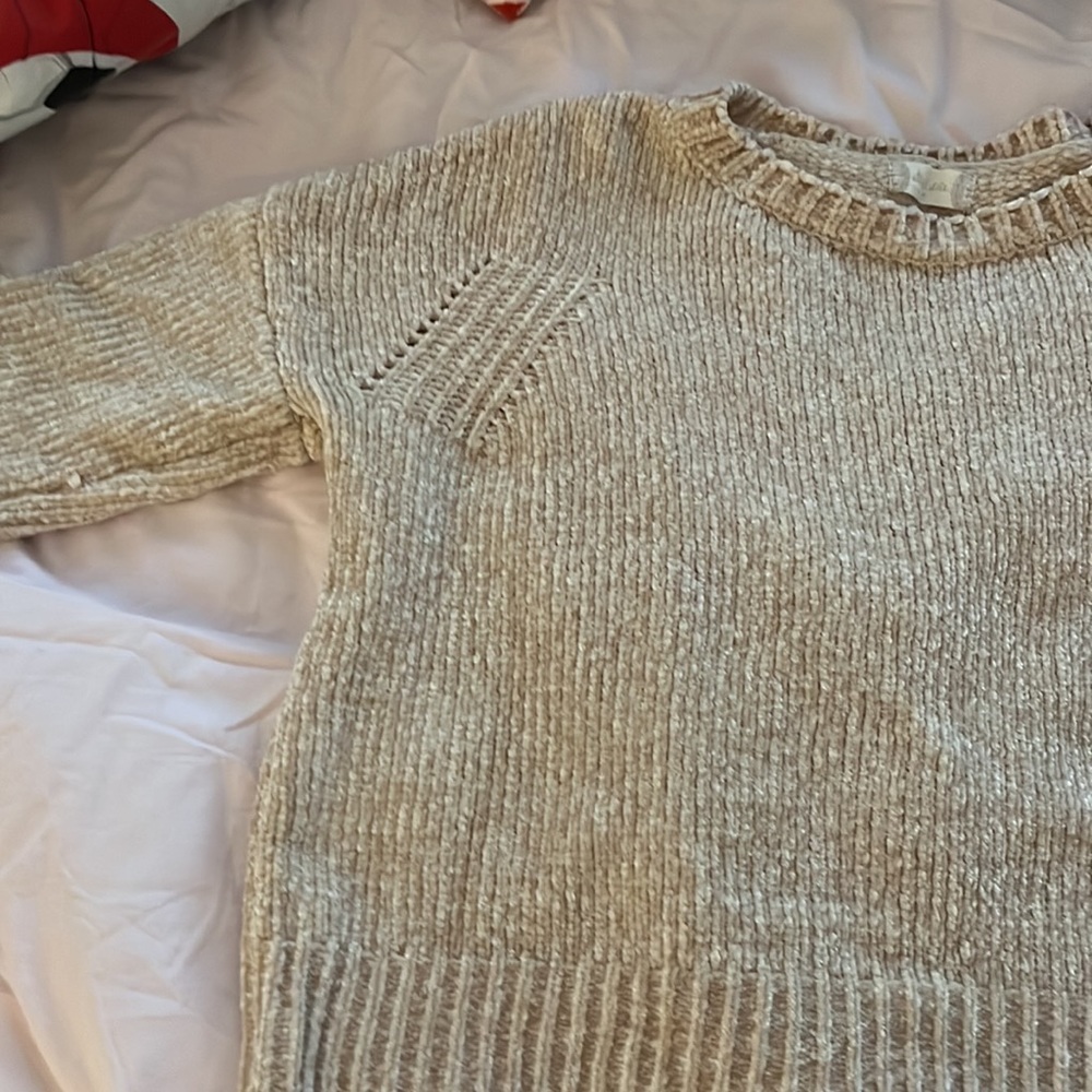Altar’d State Sweater - Picture 2 of 4